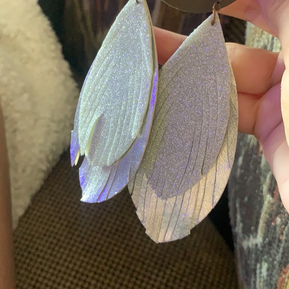 Silver earrings - Picture 2 of 4